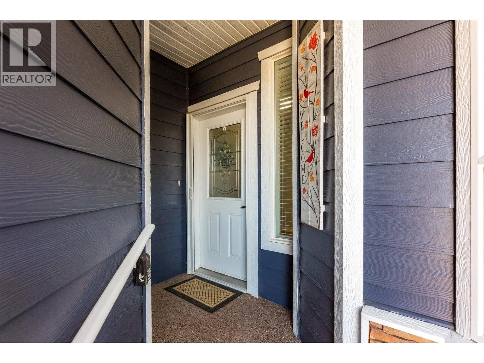 Photo 4 of 59 at 2177 Mimosa Drive