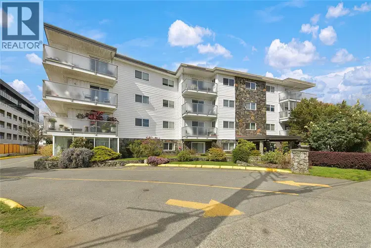 #214 – 848 Esquimalt Road