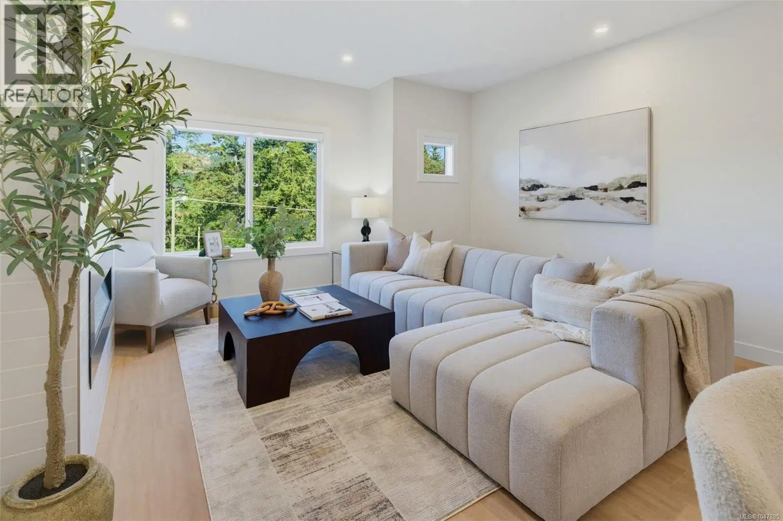 962 Siskin Ridge