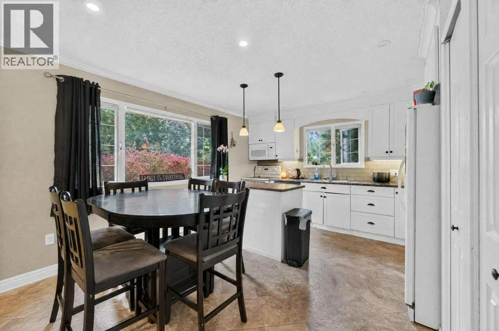 Photo 4 of 67 at 1791 15 Avenue