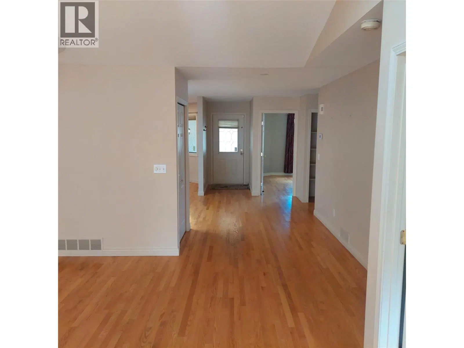 Photo 5 of 28 at #69 – 950 Lanfranco Road