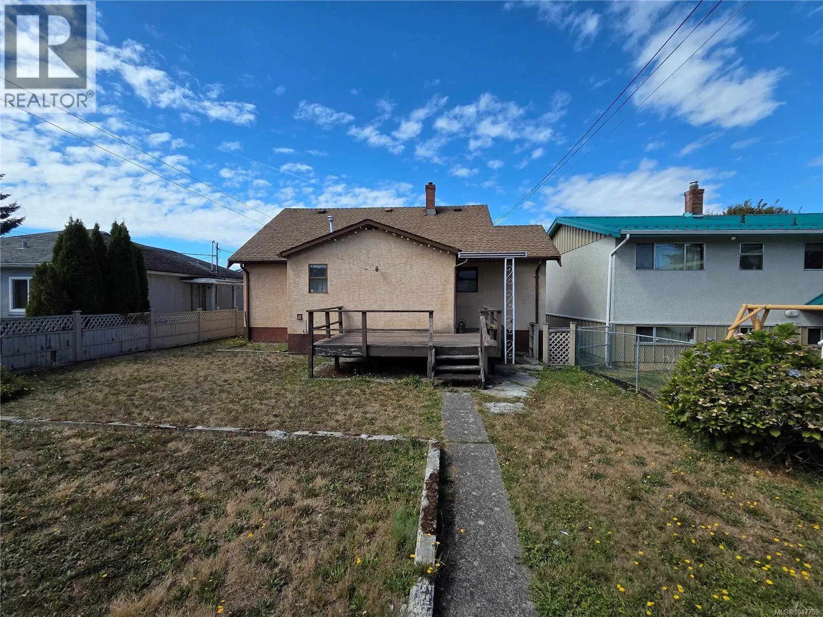 Photo 2 of 22 at 3933 10th Avenue