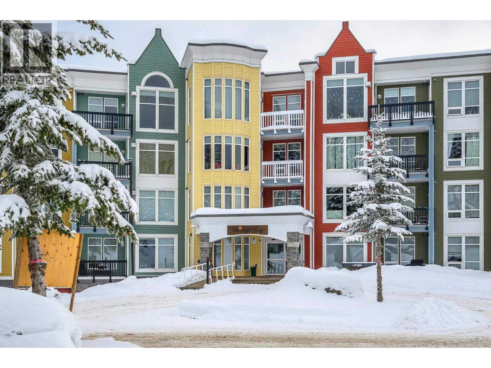 Photo 2 of 29 at #310 – 30 Monashee Road
