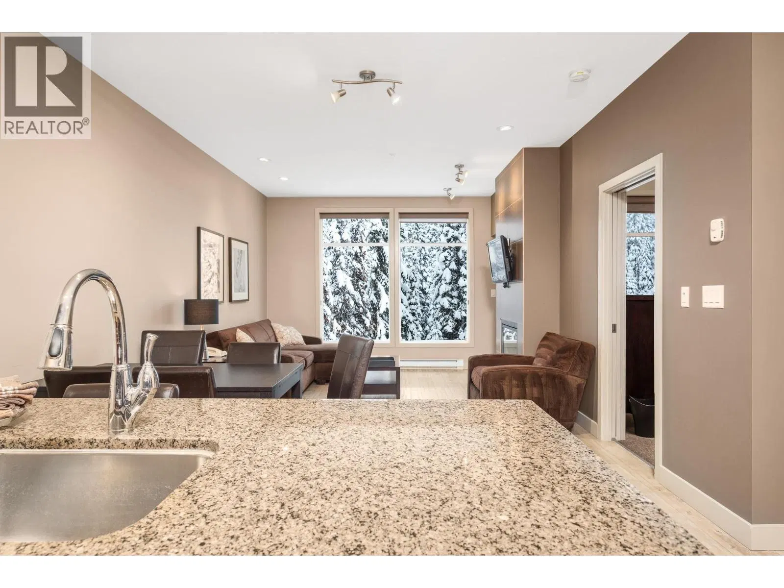Photo 5 of 29 at #310 – 30 Monashee Road