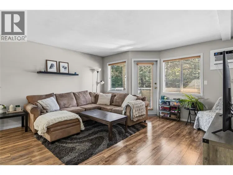 Photo 3 of 25 at #234 – 3842 Gordon Drive