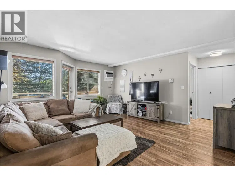 Photo 4 of 25 at #234 – 3842 Gordon Drive