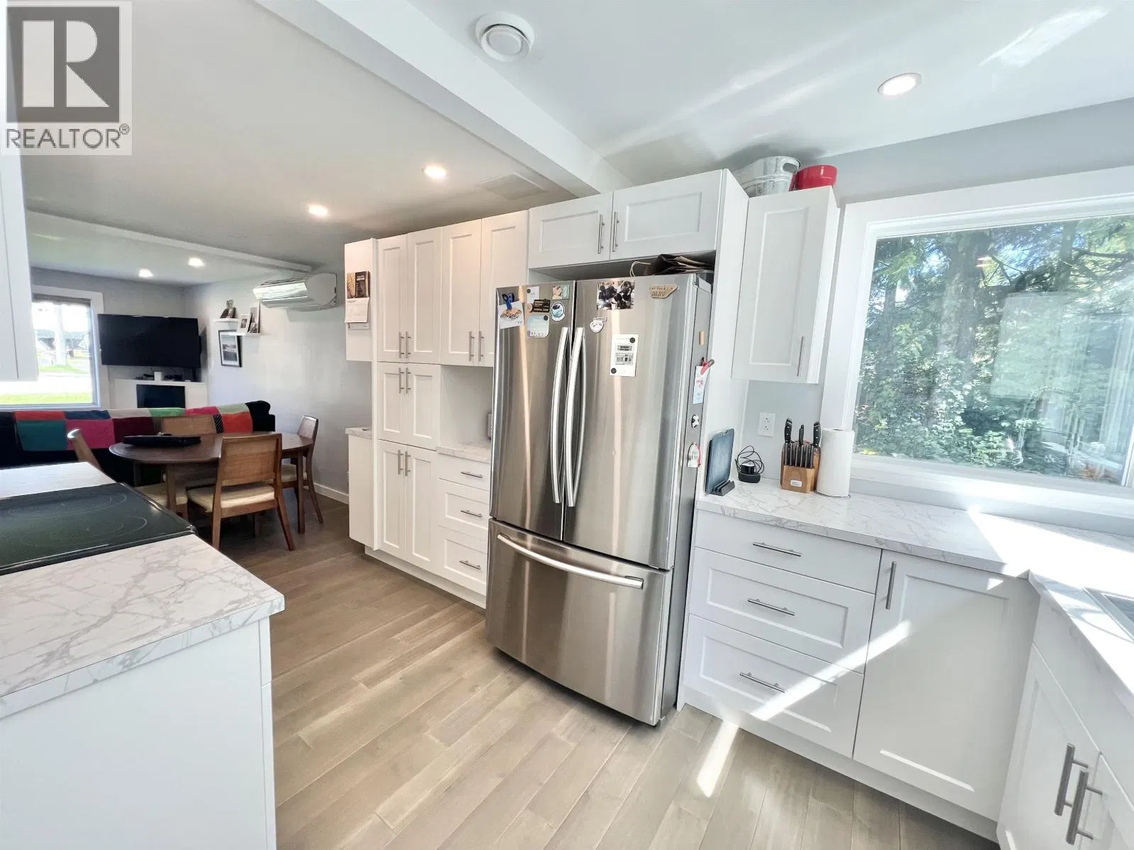 Photo 3 of 26 at 1244 8TH Avenue