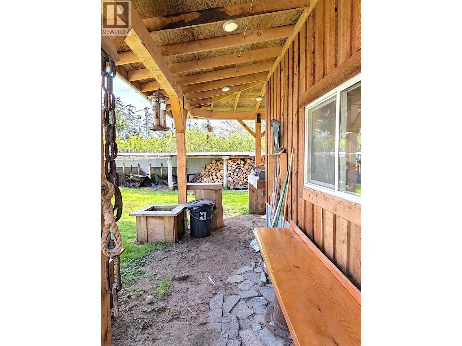 Photo 5 of 31 at 1934 WIDGEON Boulevard