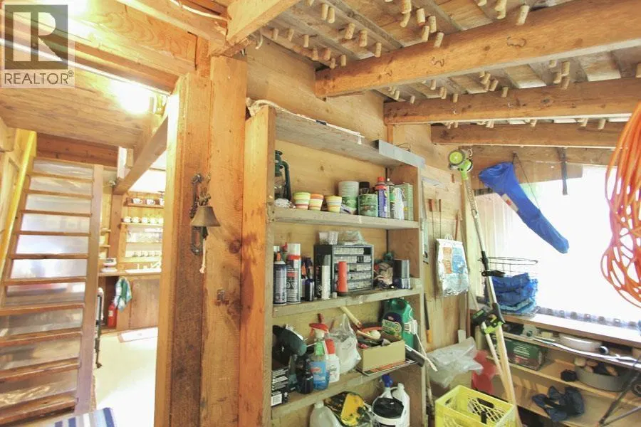 Photo 3 of 34 at 12975 TOW HILL Road