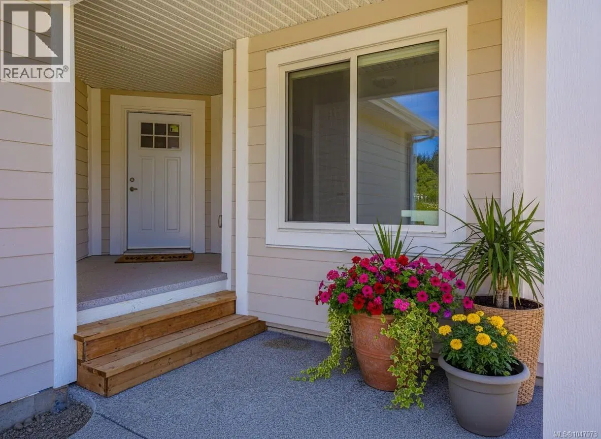 Photo 3 of 33 at #206 – 5700 Pierce Road