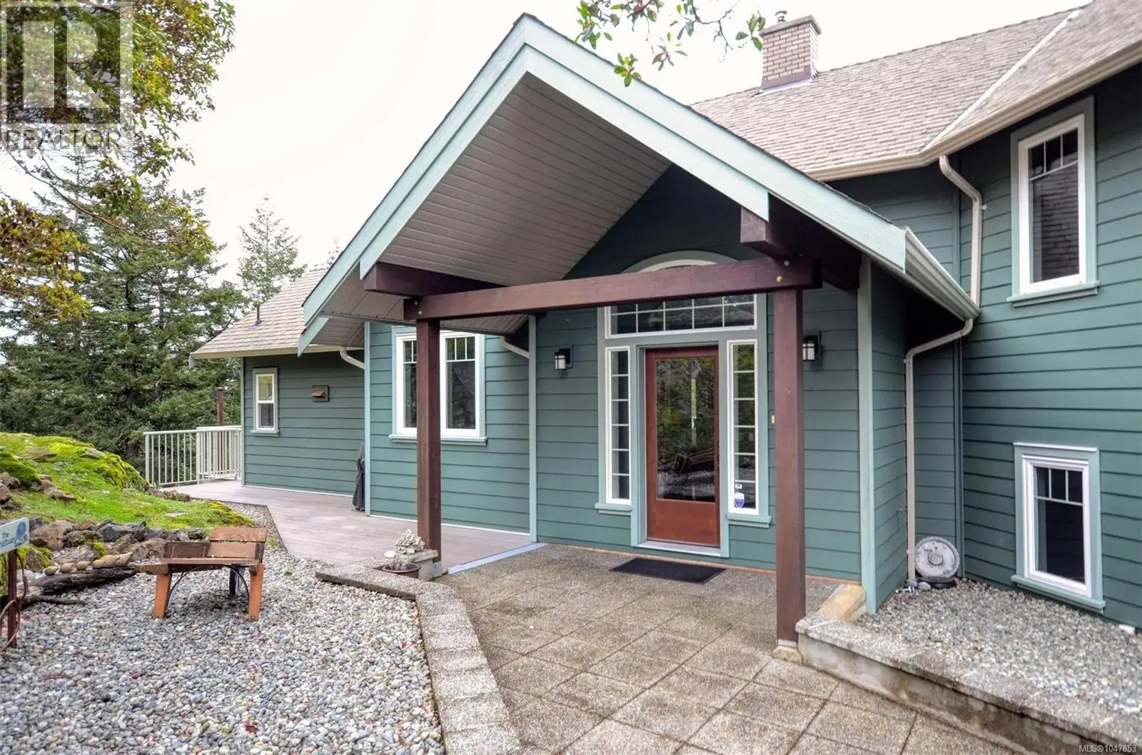 4935 Deer Park Trail