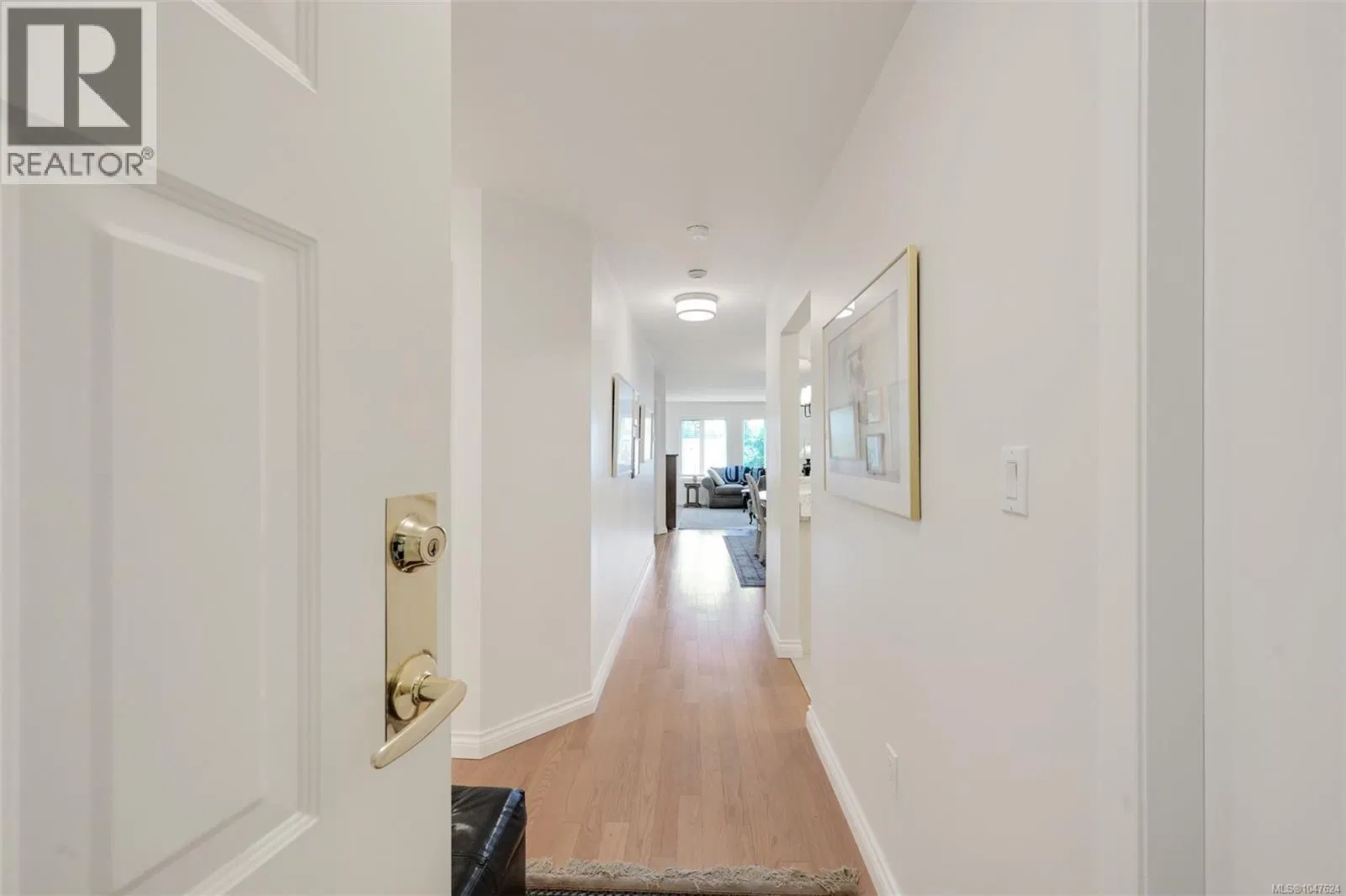 Photo 2 of 48 at #203 – 1477 Yale Street