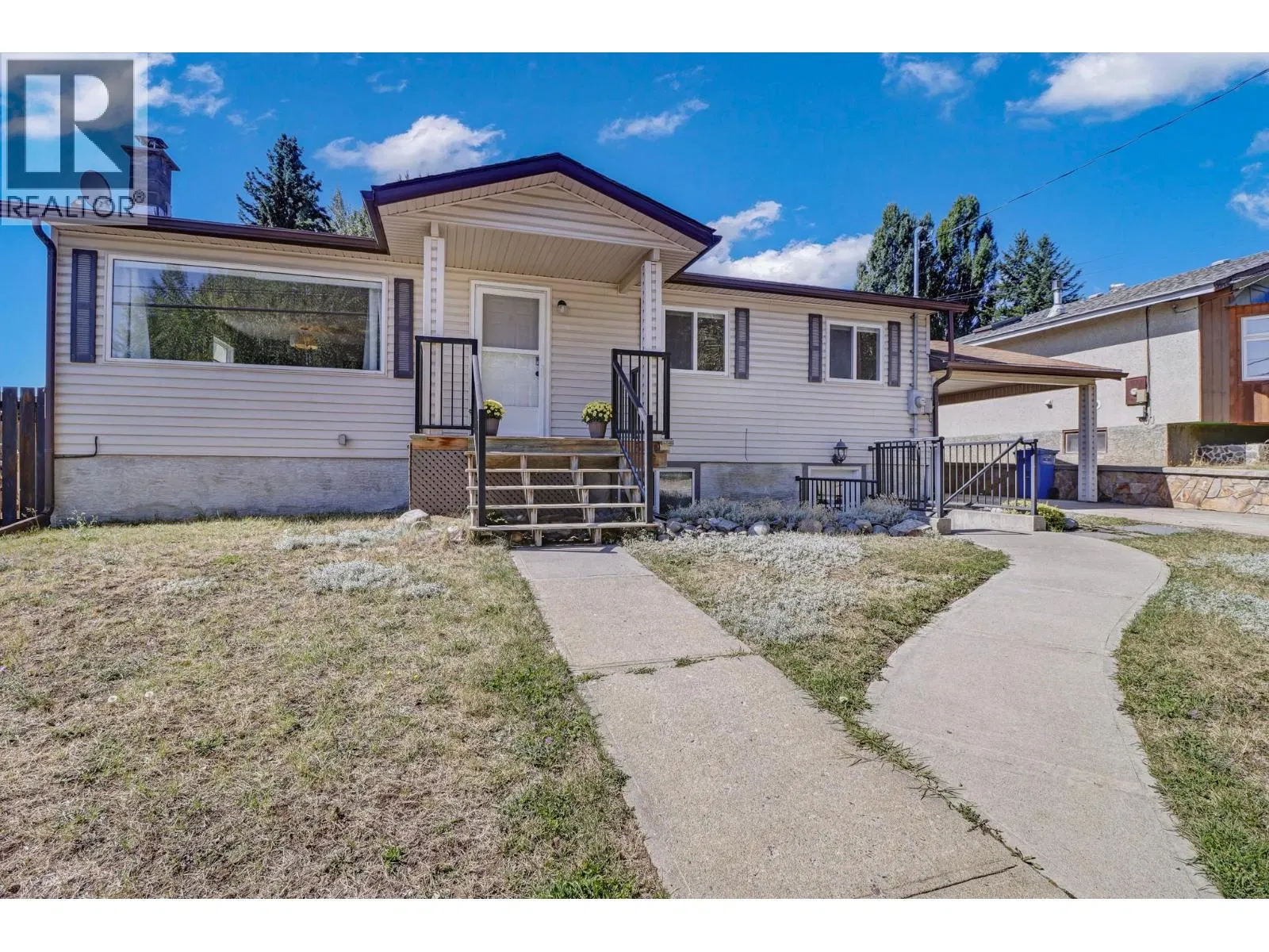 Photo 4 of 61 at 540 4 Avenue