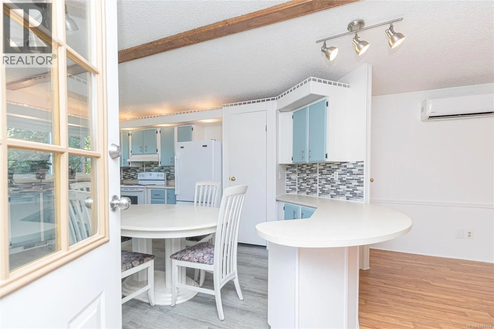 Photo 3 of 27 at #64 – 7701 Central Saanich Road