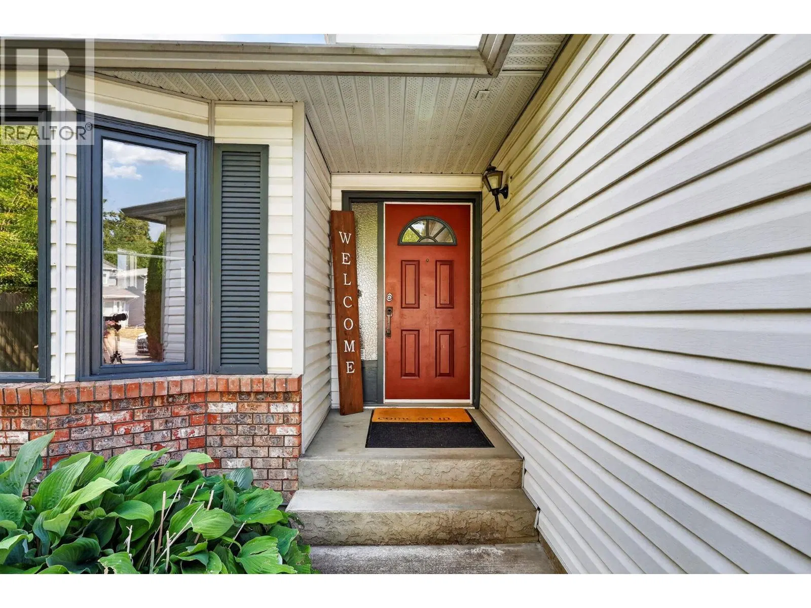 Photo 3 of 44 at 2054 Aster Road