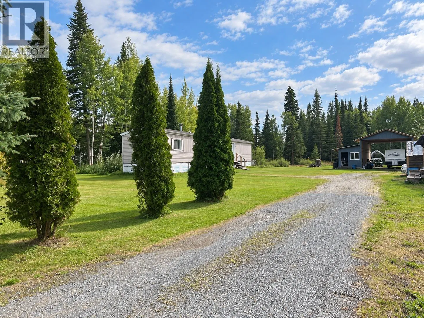 Photo 1 of 26 at 5165 BENDIXON Road
