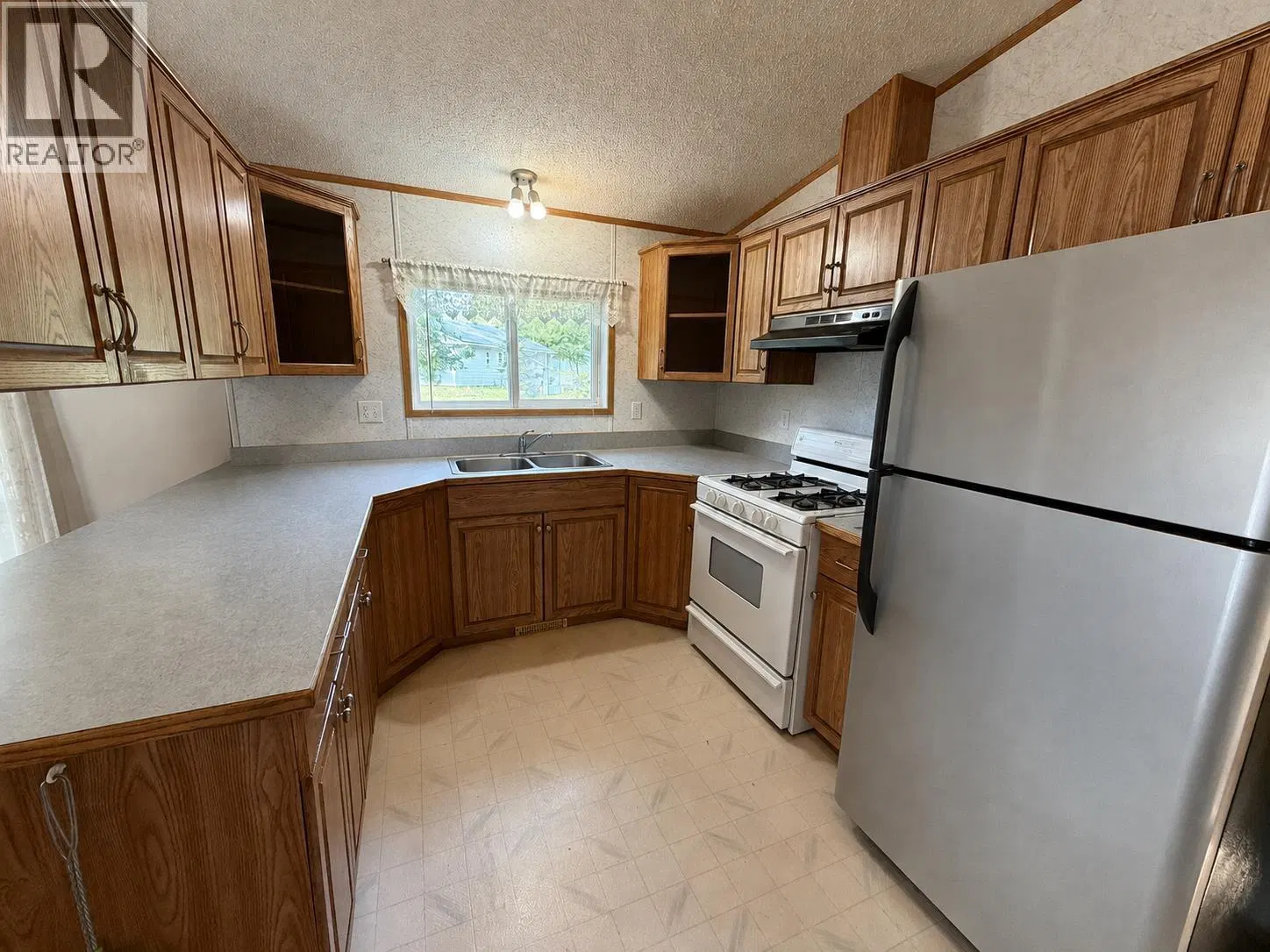 Photo 2 of 14 at 4580 CANIM HENDRIX Road