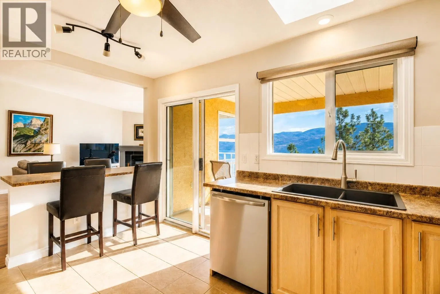 Photo 5 of 22 at #204 – 4450 Ponderosa Drive