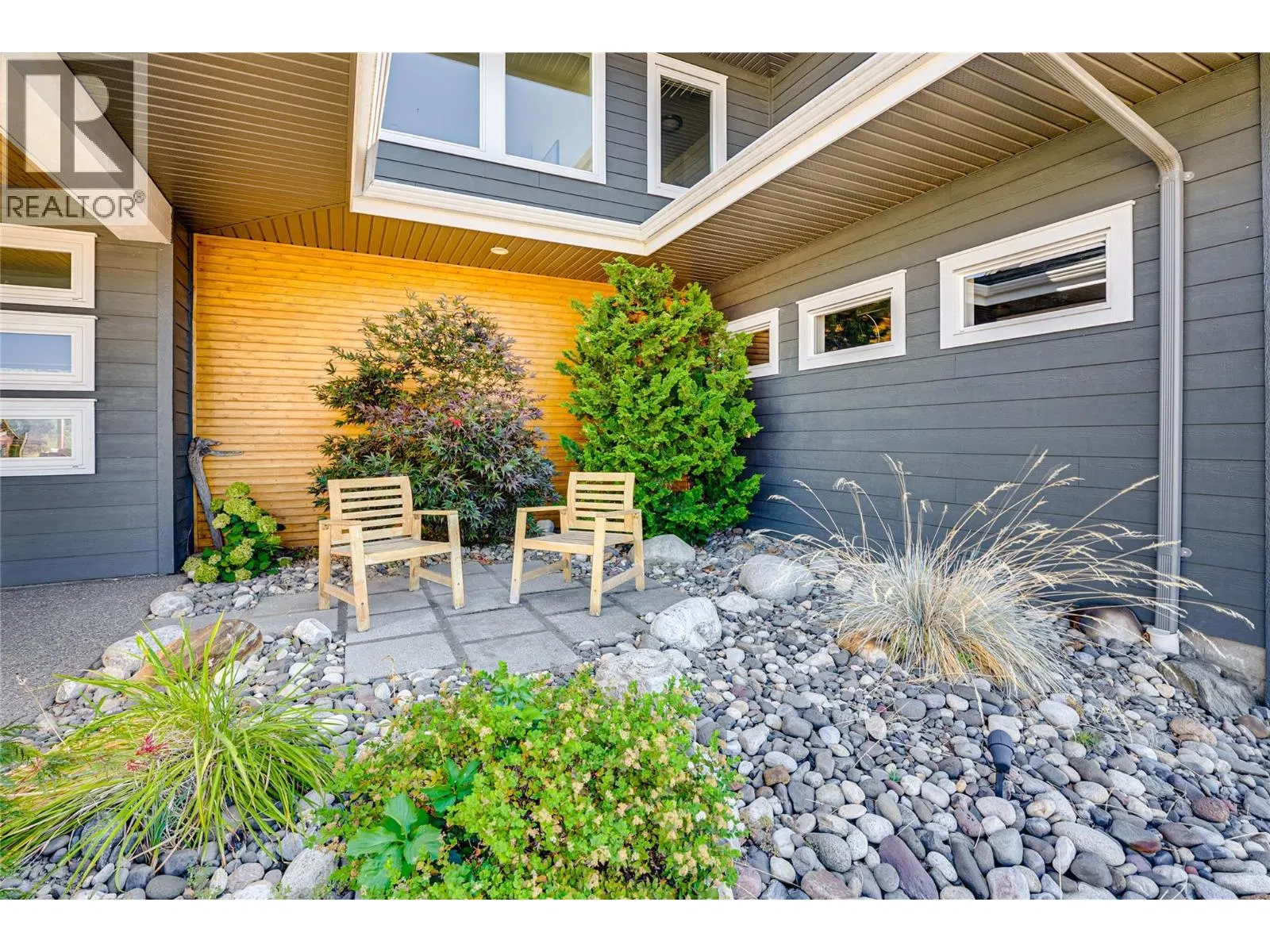 Photo 4 of 60 at 803 Mt. Ida Drive