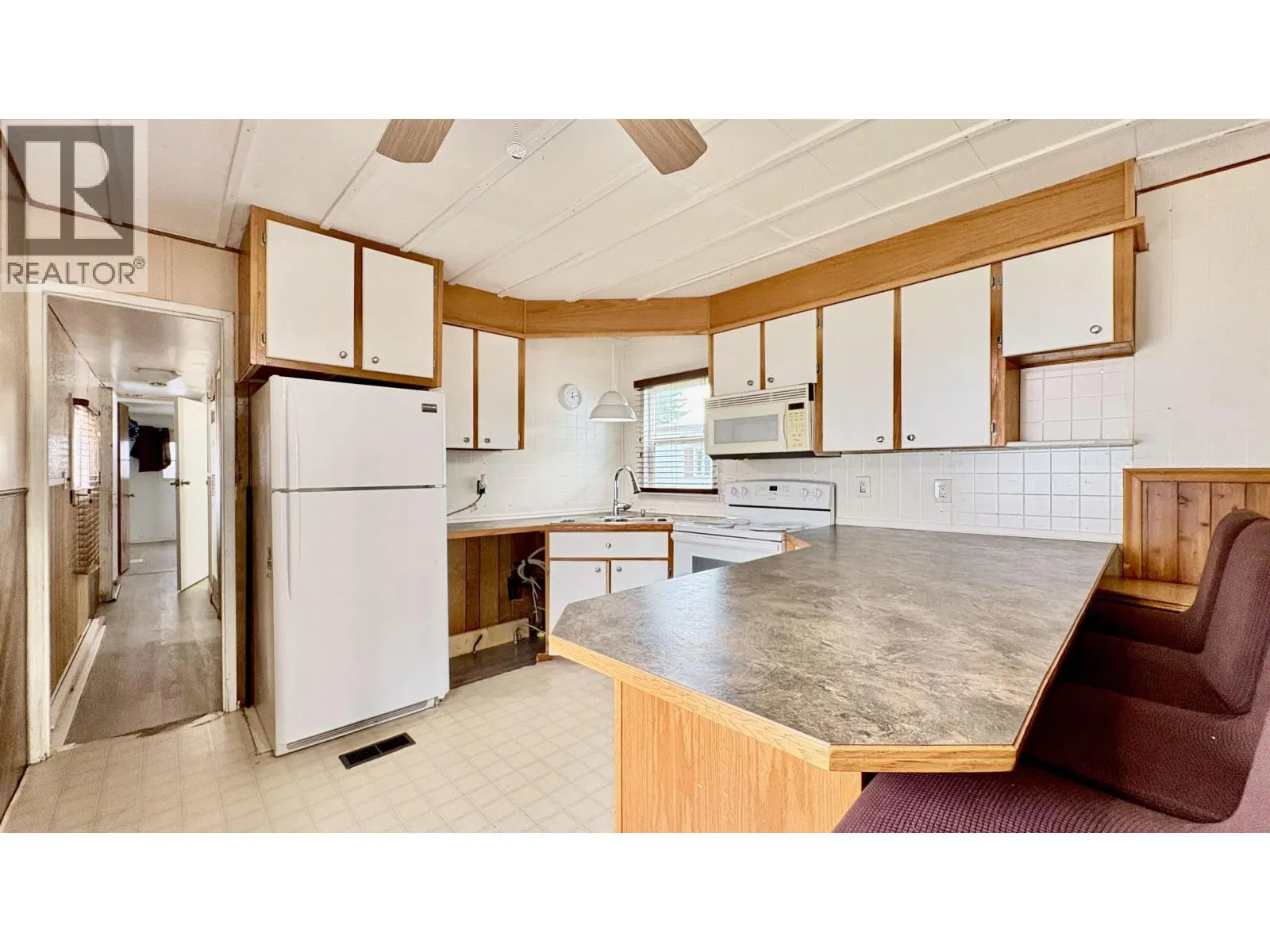 Photo 5 of 11 at #2 – 8474 BUNCE Road