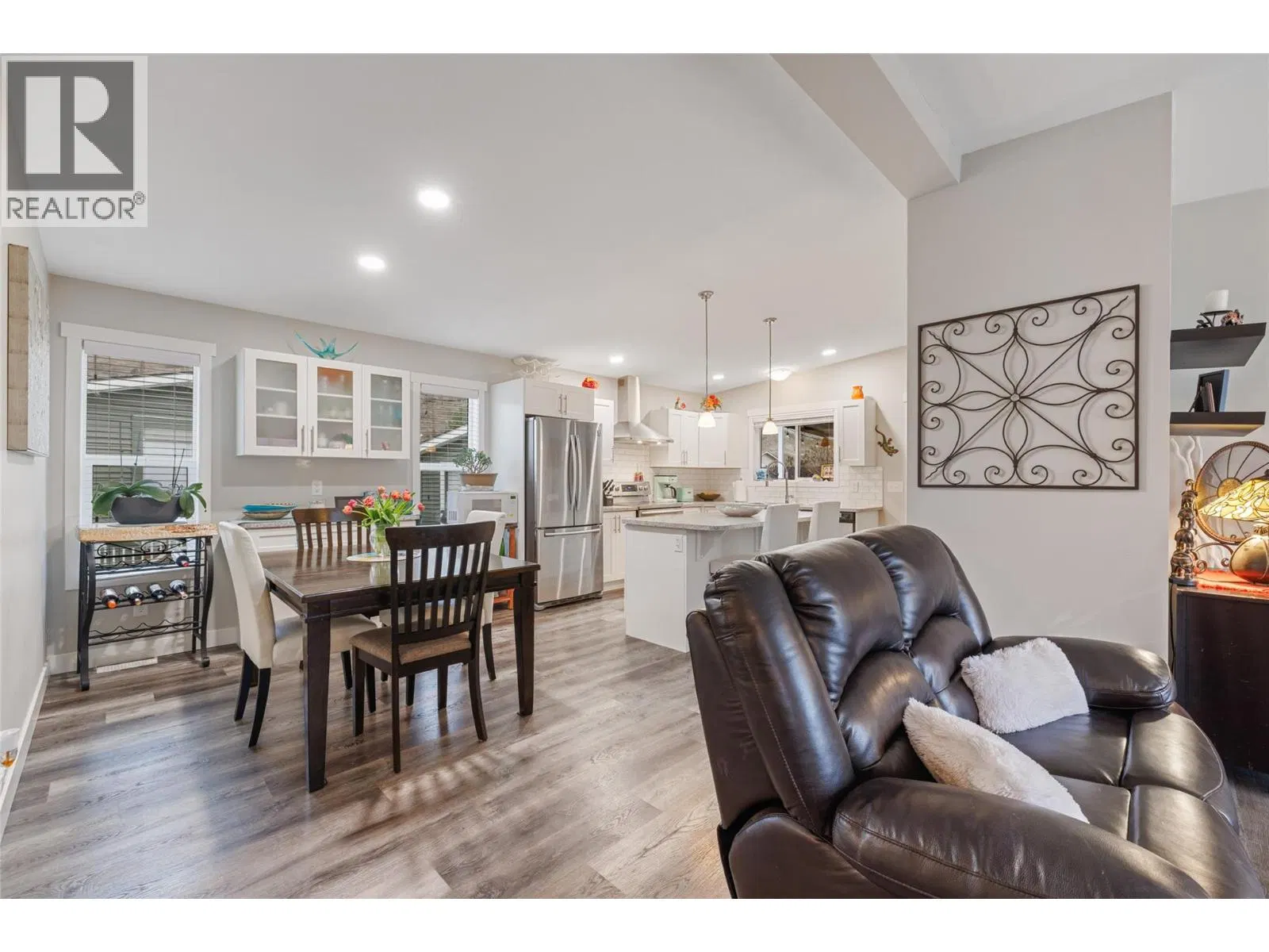 Photo 4 of 55 at #81 – 1835 Nancee Way Court