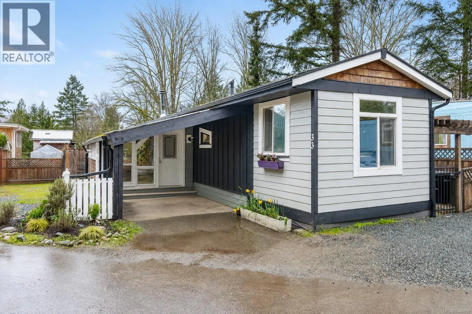 Photo 1 of 25 at #33C – 1120 Shawnigan-Mill Bay Road