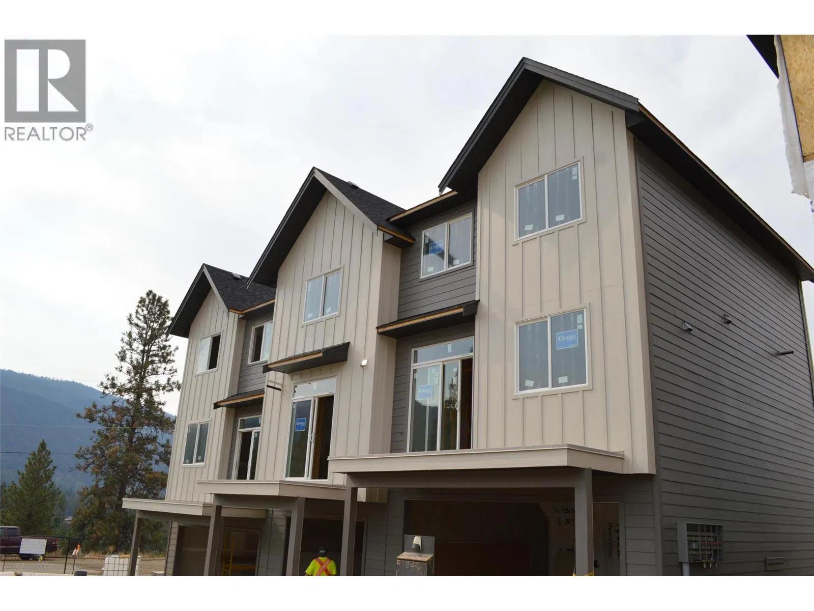 Photo 2 of 16 at #26 – 7110 Bates Road