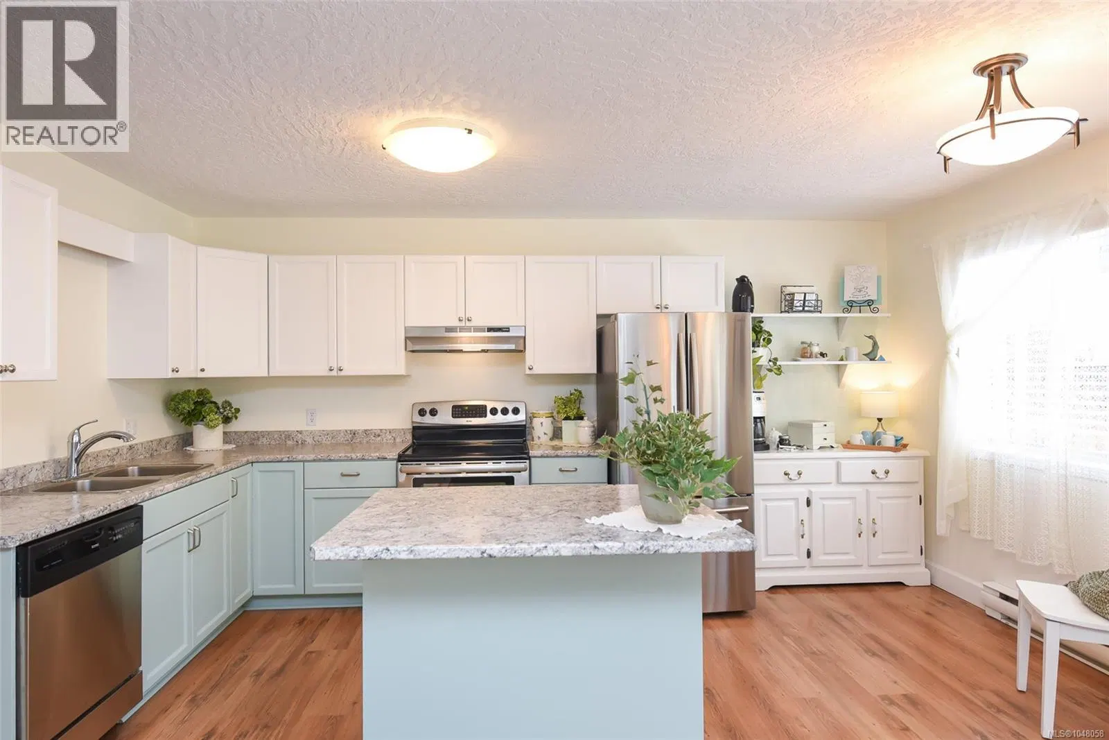 Photo 5 of 29 at B – 2284 1st Street