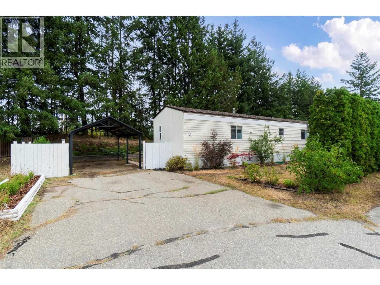 Photo 2 of 39 at #85 – 1361 30 Street