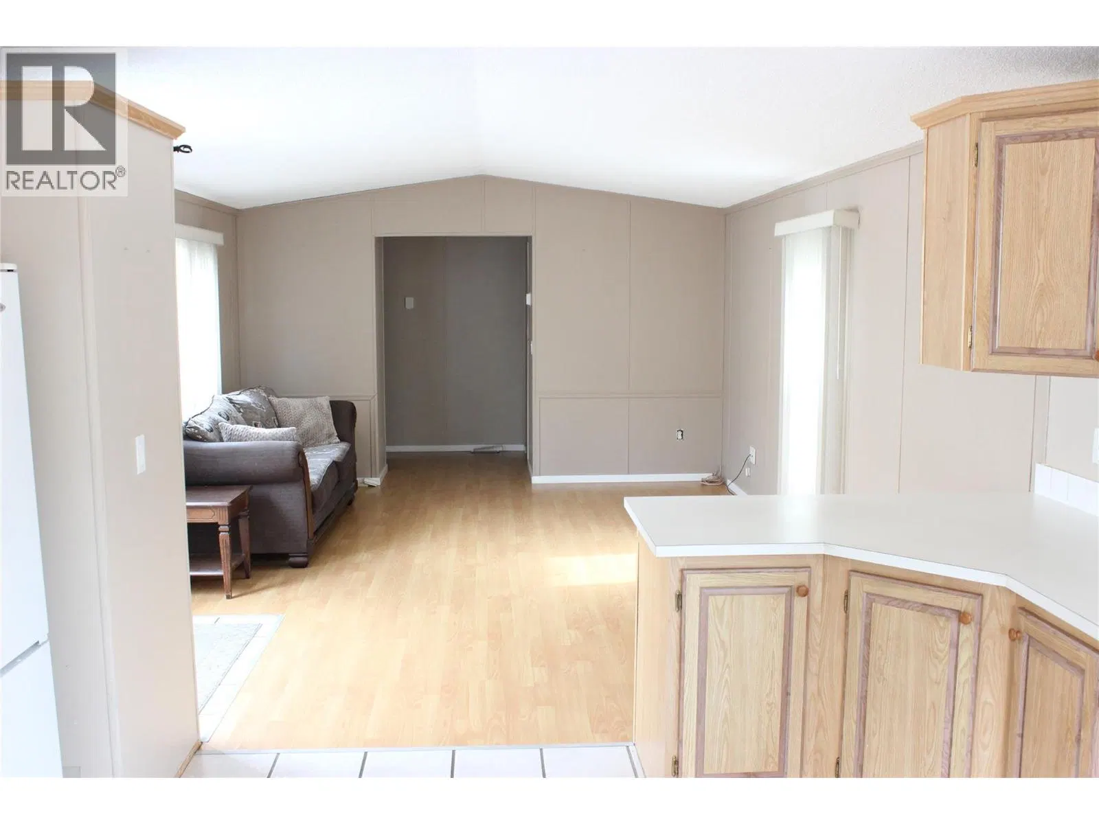 Photo 5 of 15 at #17 – 1440 Ord Road