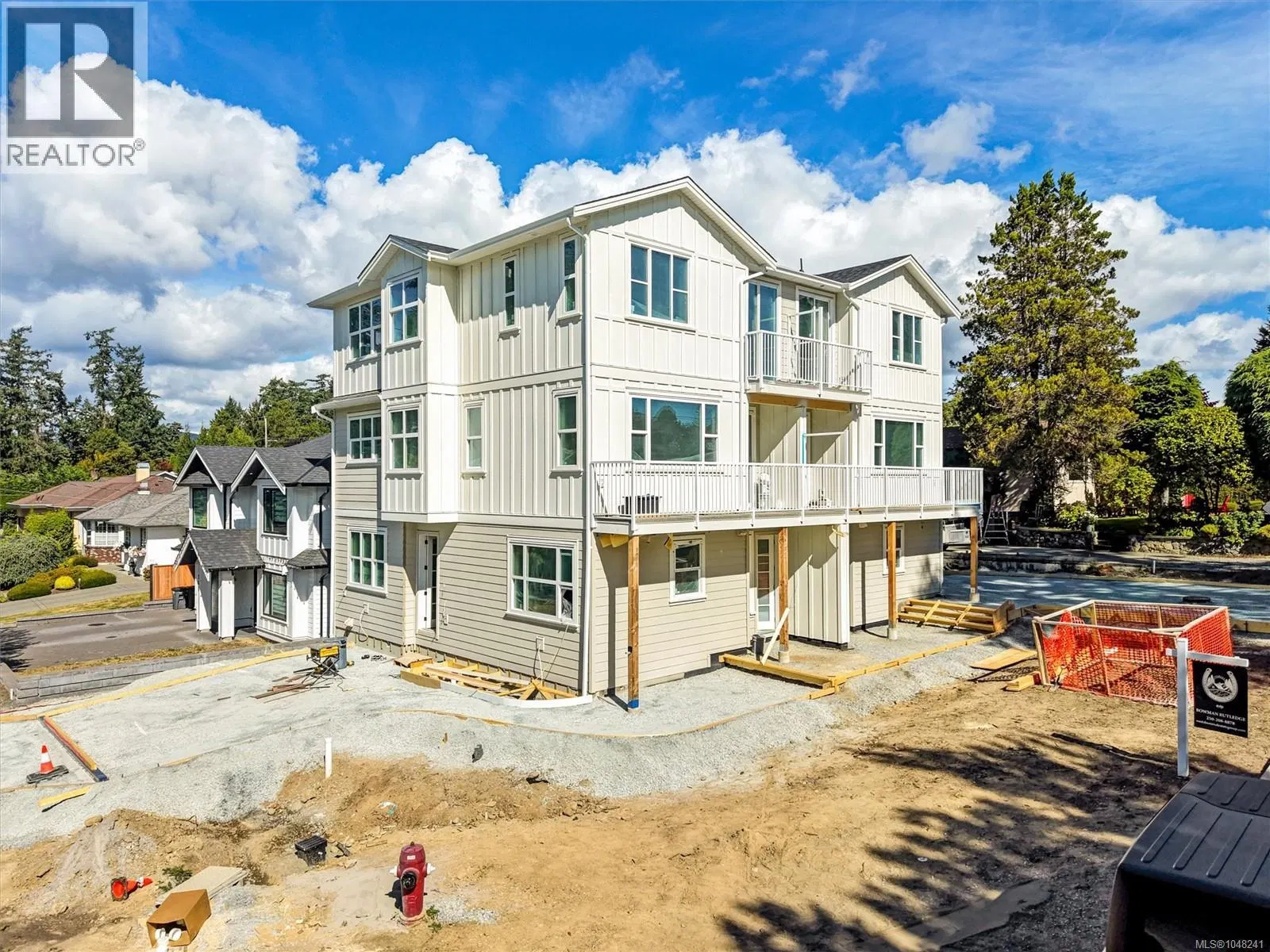Photo 5 of 6 at #3 – 768 Lindsay Street