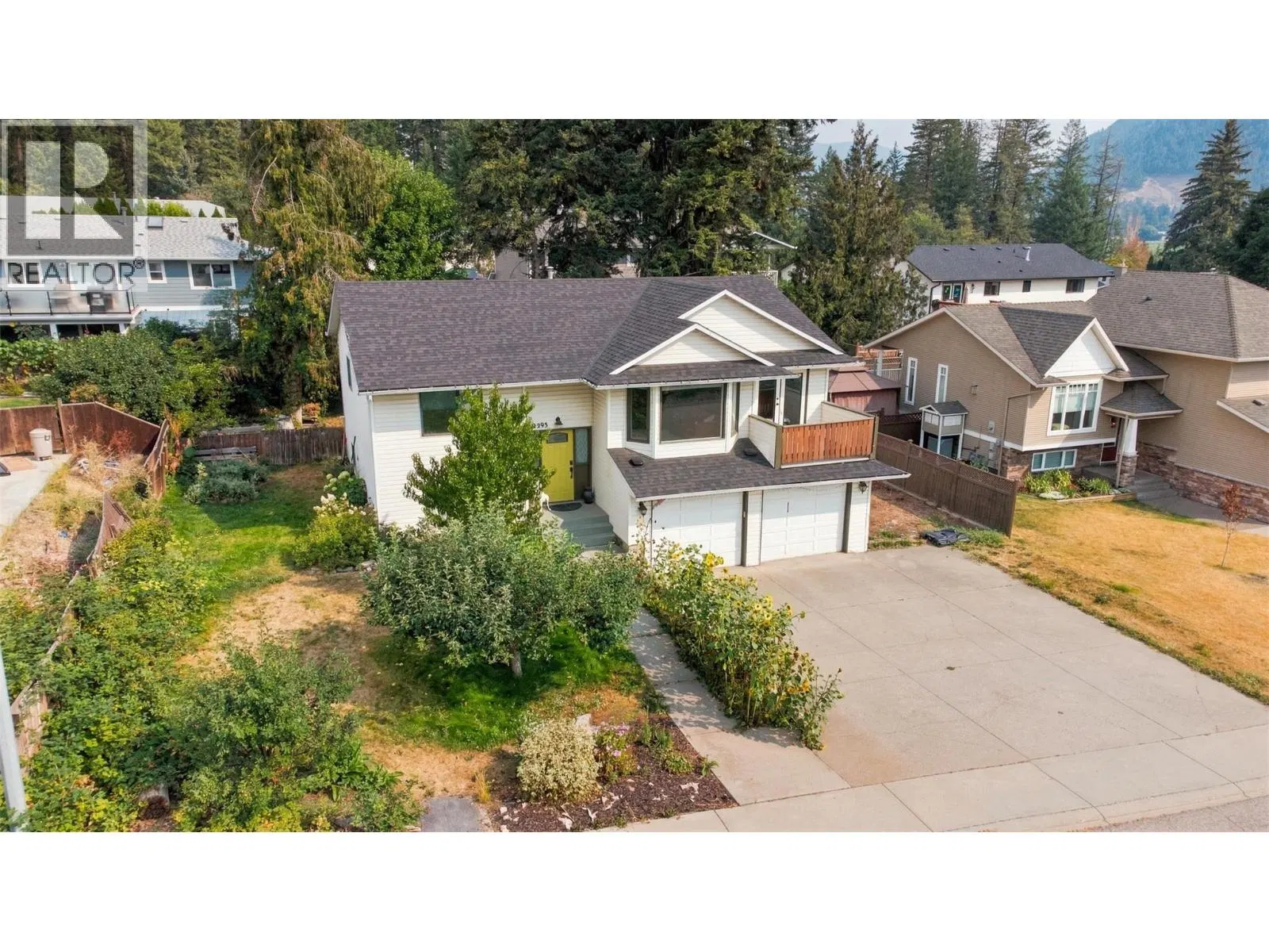 Photo 4 of 35 at 2293 Catt Avenue