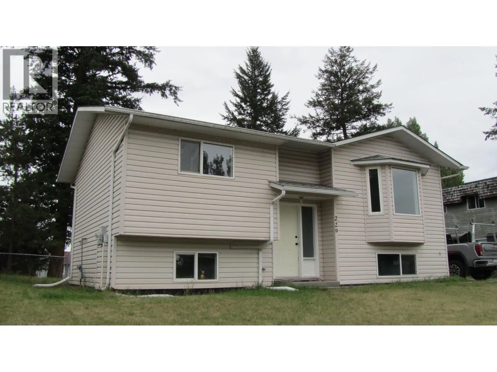 229 ELM Avenue