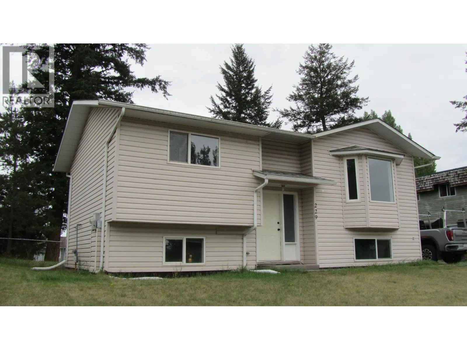 Photo 1 of 29 at 229 ELM Avenue
