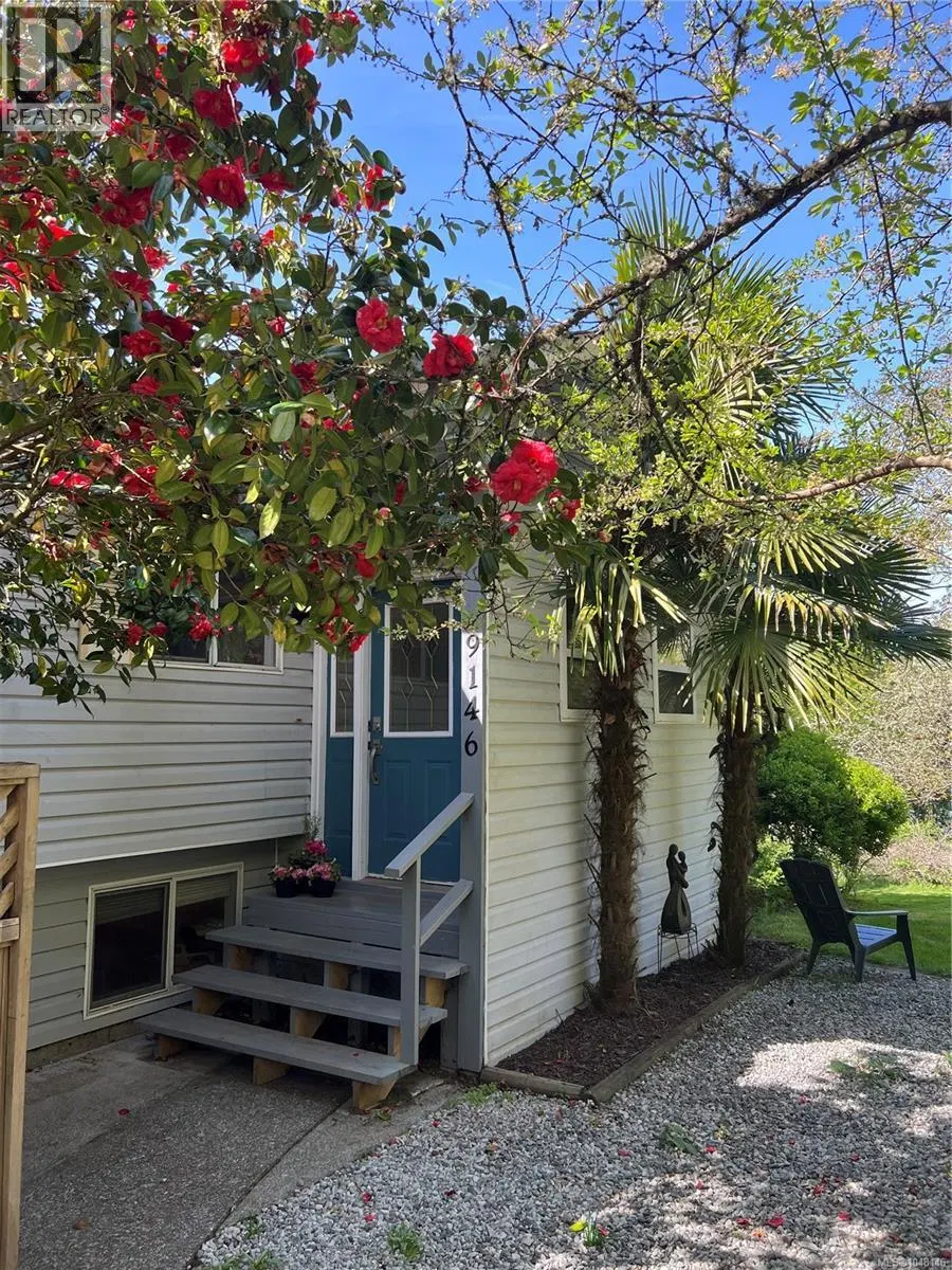 Photo 4 of 67 at 9146 West Saanich Road