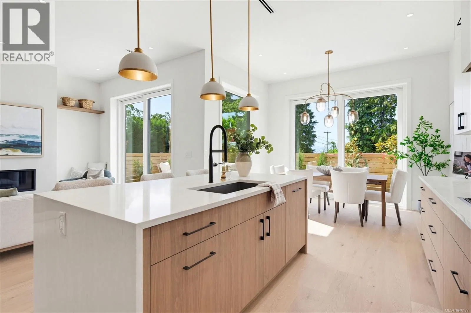 Photo 3 of 43 at #2 – 3022 Cadboro Bay Road
