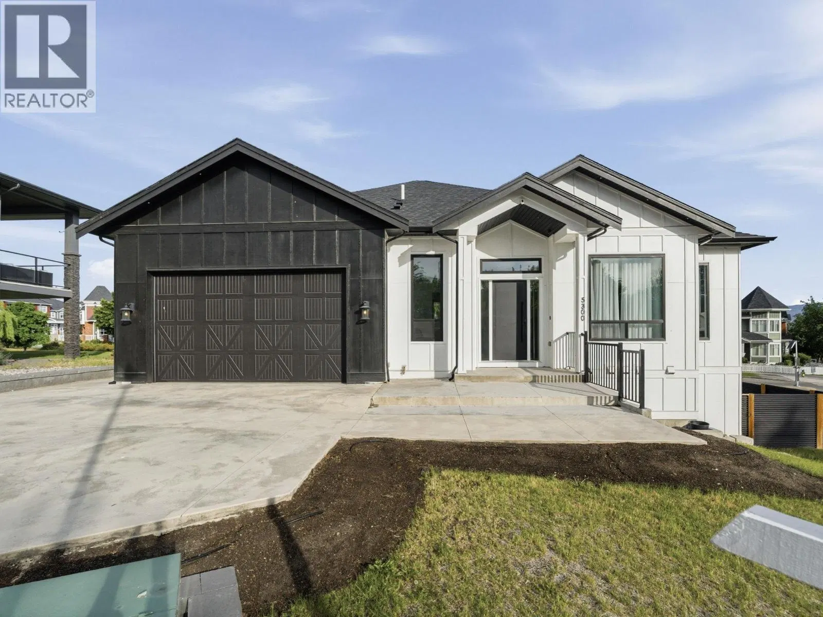 Photo 2 of 69 at 5300 Hedeman Court