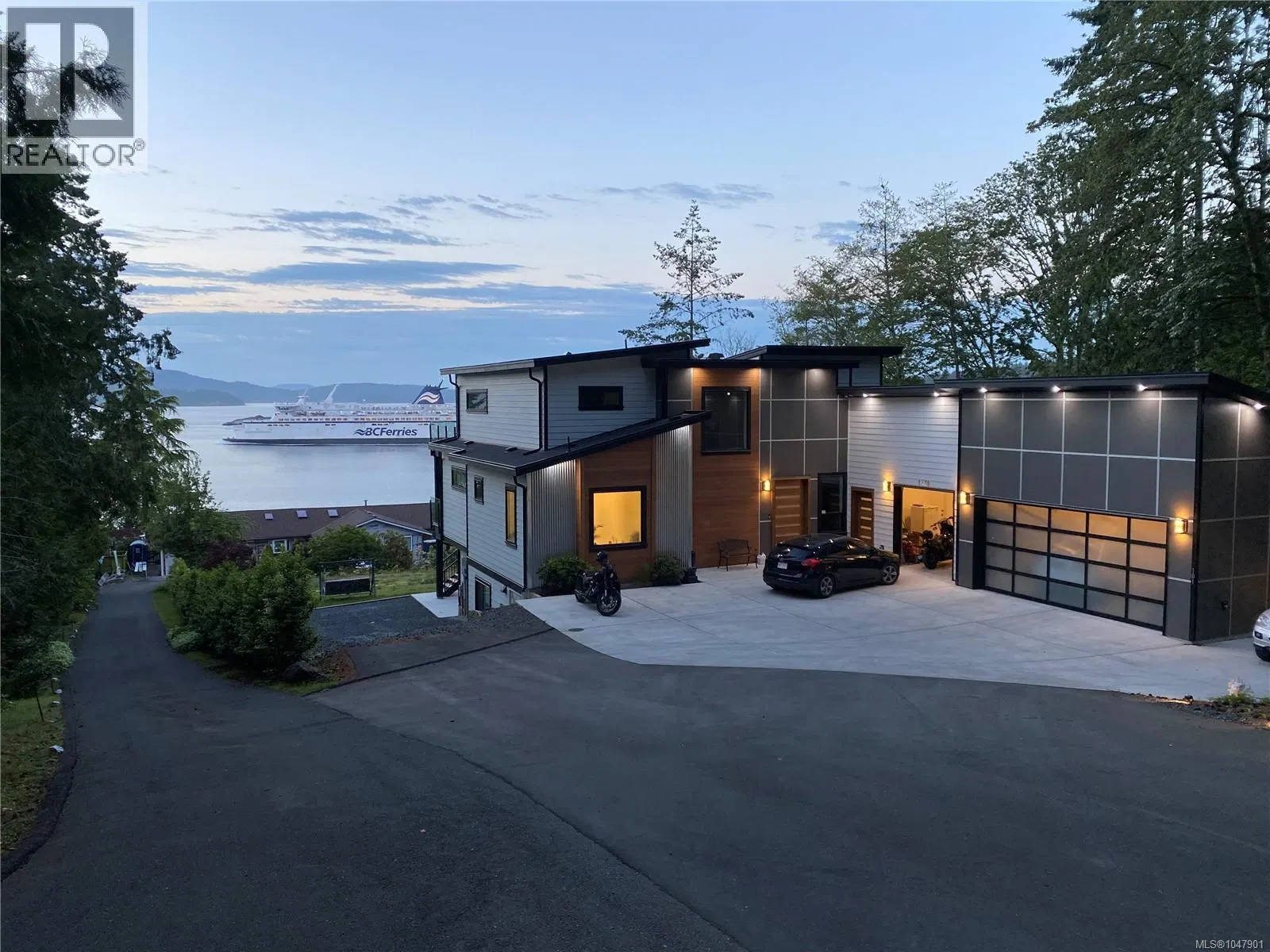 1470 Lands End Road