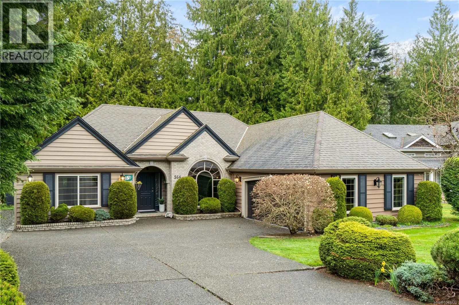 564 Hazelwood Place
