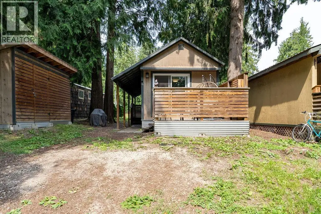 #4 – 1079 Lundell Road