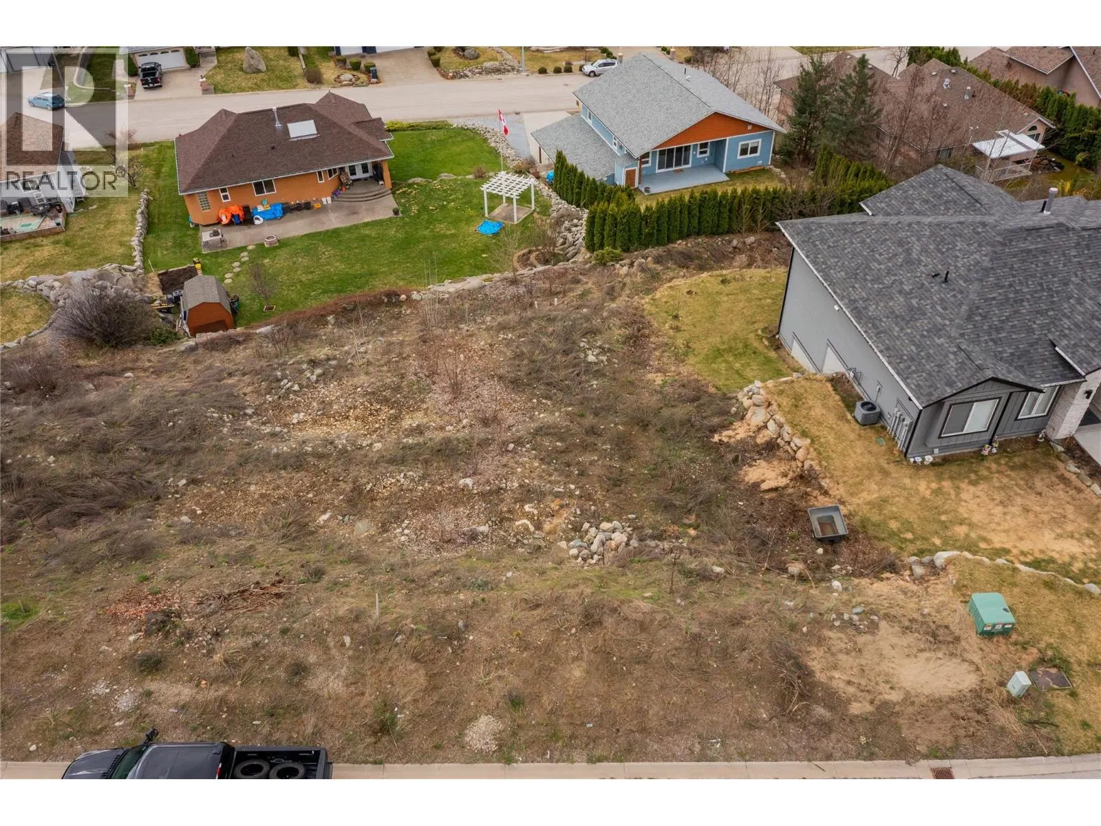 Photo 5 of 10 at 2450 Mcbride Street