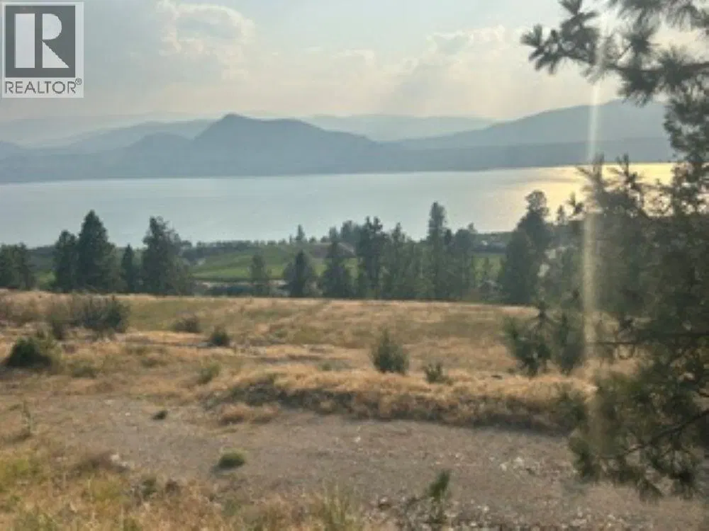 Photo 4 of 4 at #2 – 4650 North Naramata Road