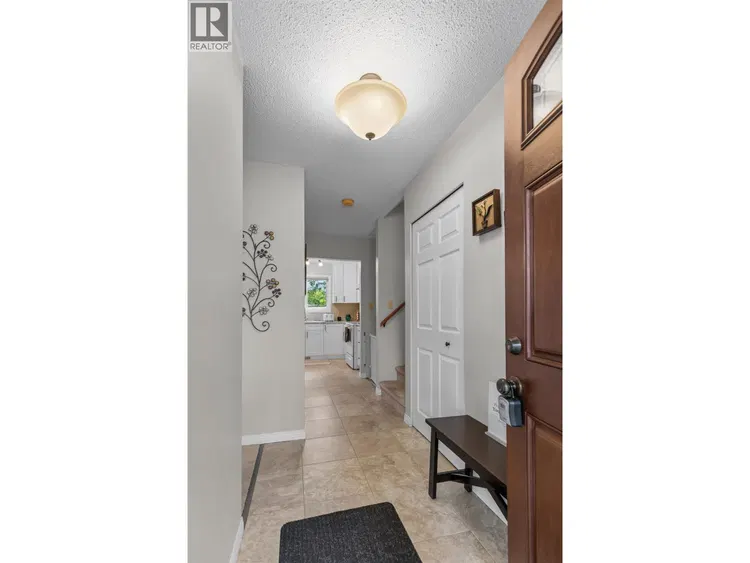 Photo 5 of 34 at 3275 MONAHAN Crescent