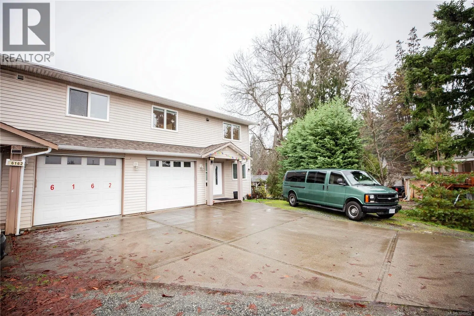 Photo 3 of 44 at 6164 Grieve Road