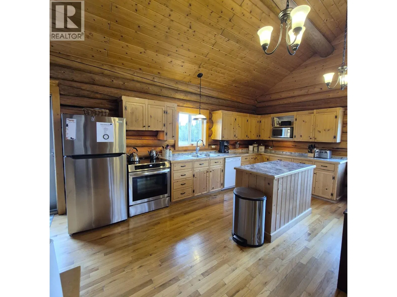 Photo 4 of 28 at 17849 LANGSTON Road