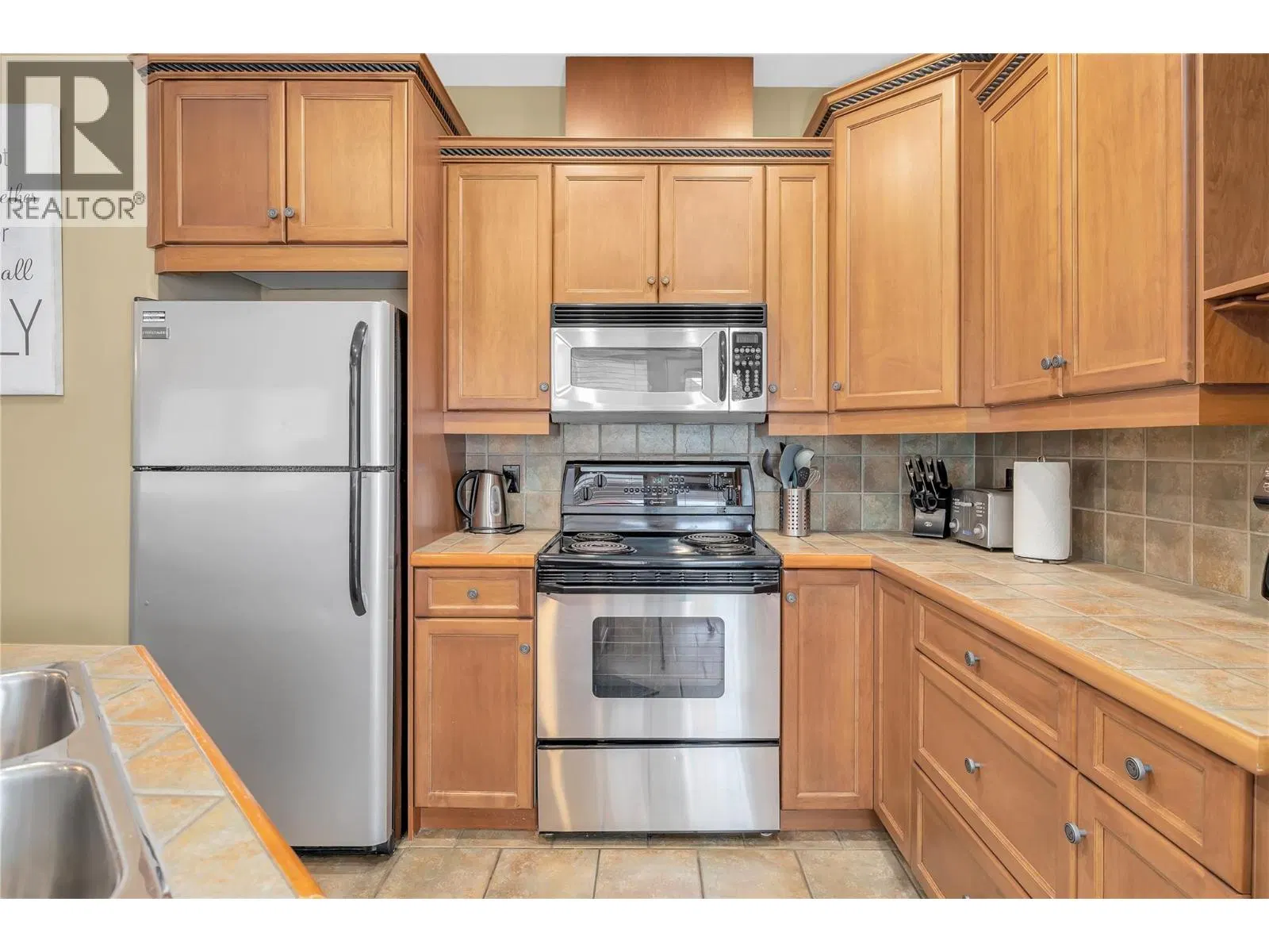 Photo 3 of 36 at #6B – 5075 Snowbird Way