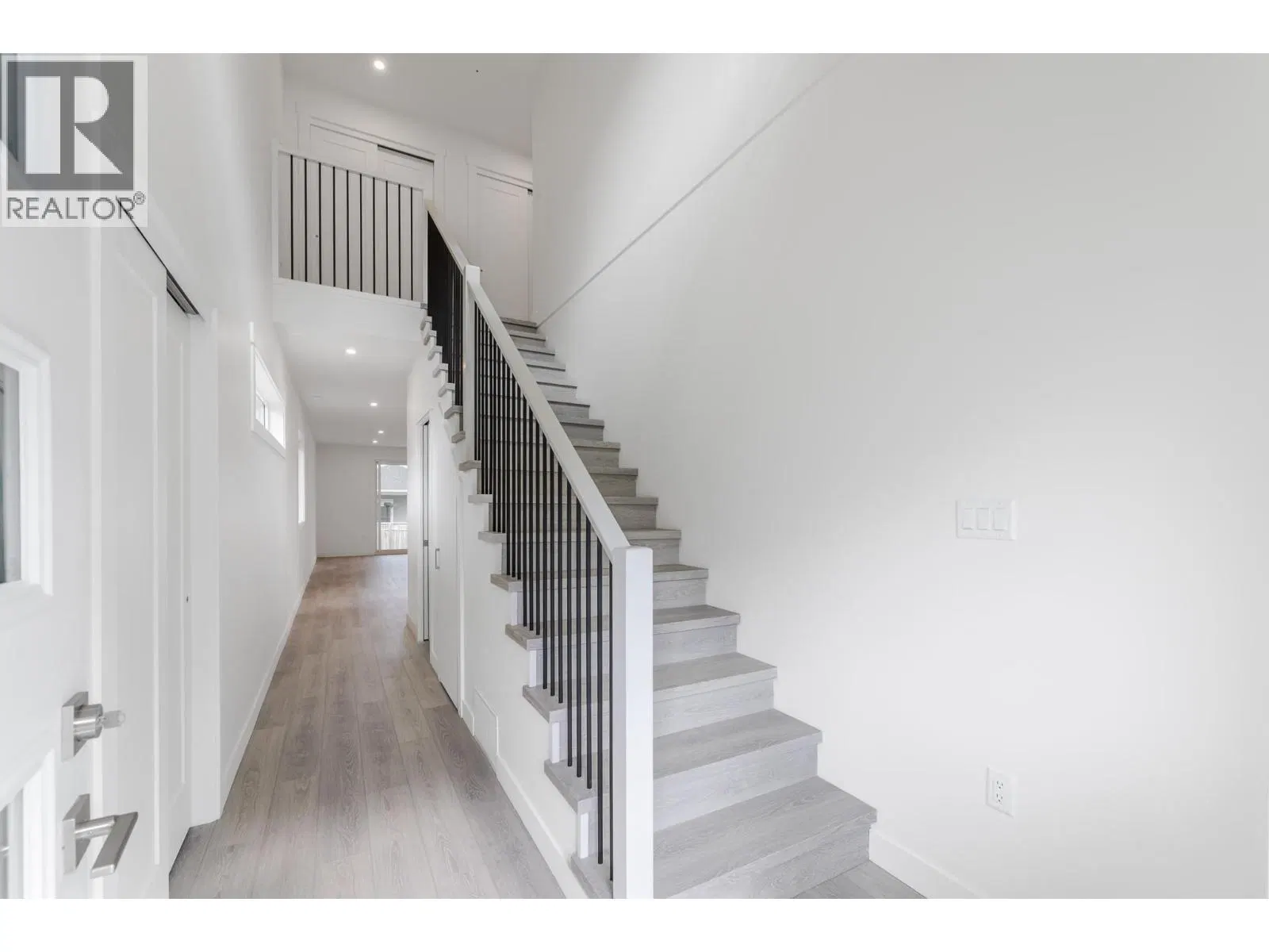 Photo 5 of 44 at 396 11th Avenue