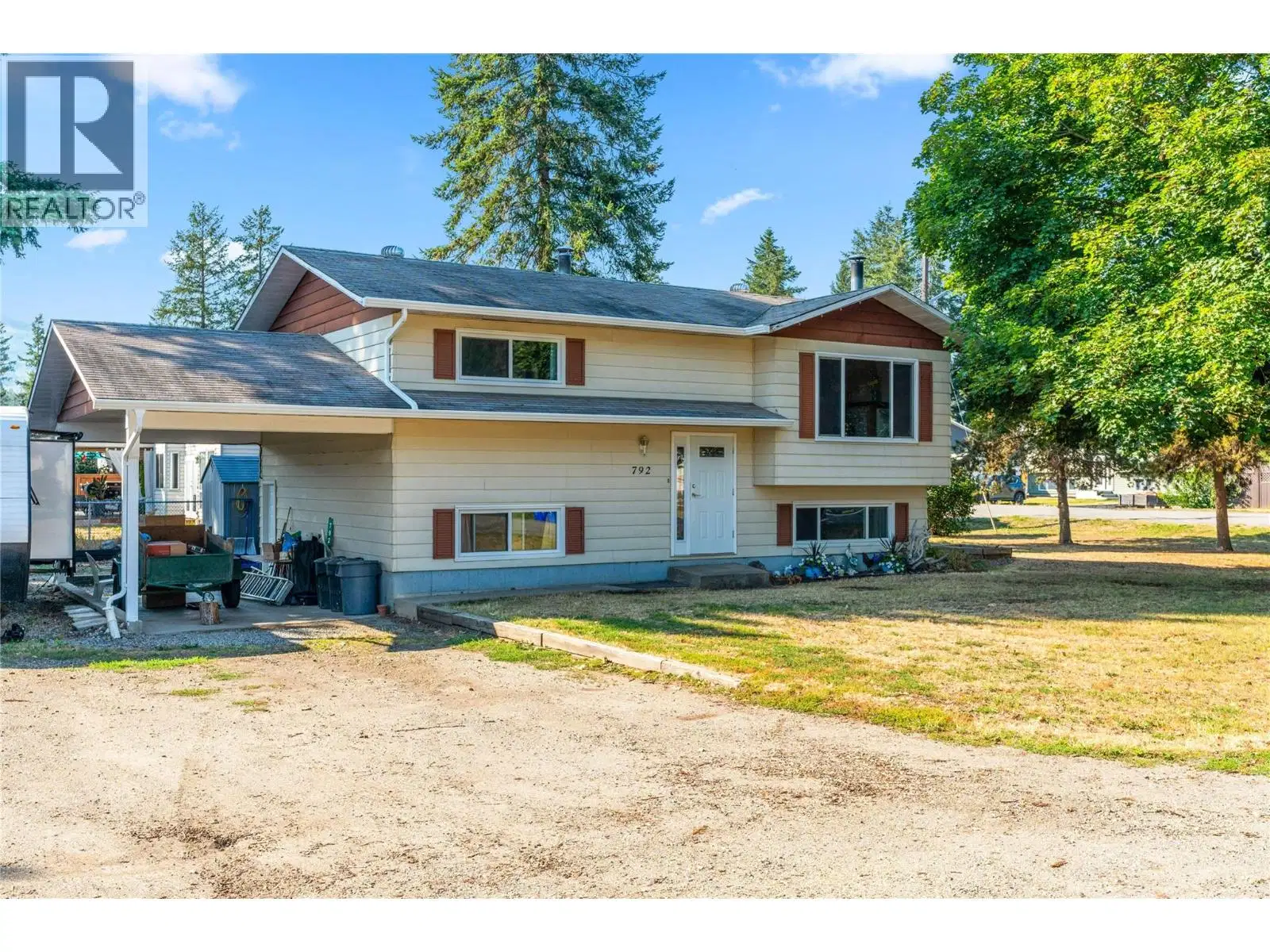 792 Eastwood Road