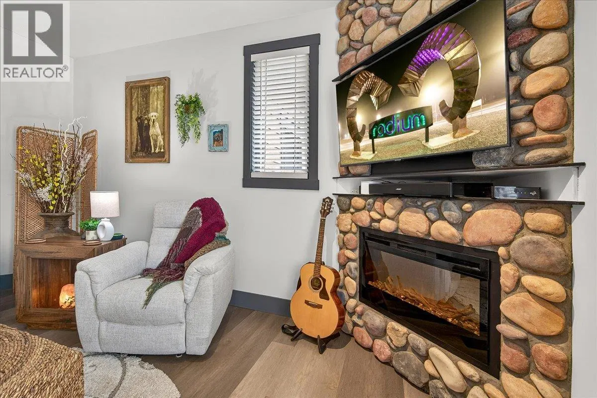 Photo 5 of 44 at #601 – 7291 Prospector Avenue
