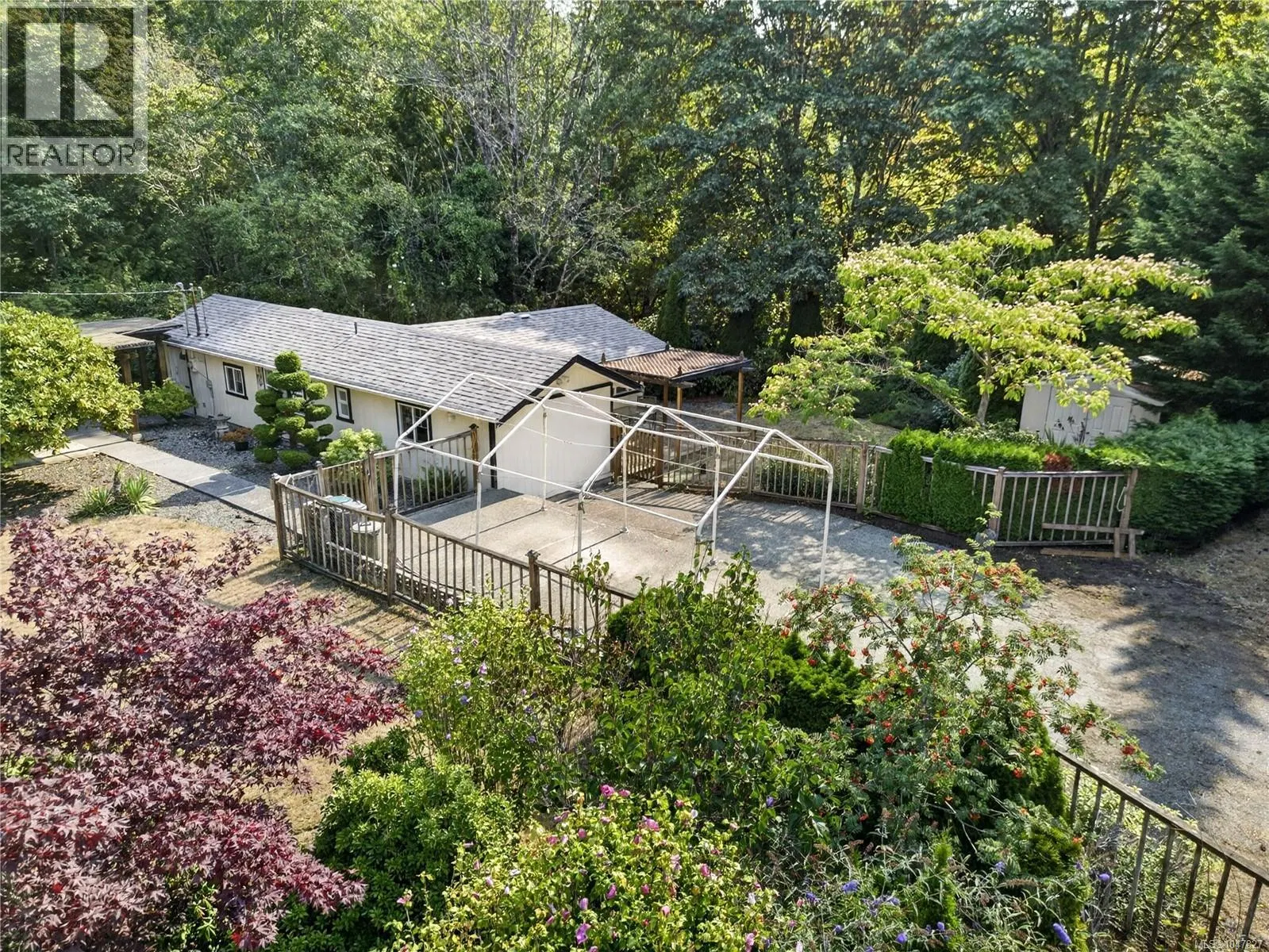 Photo 3 of 42 at 205 Atkins Road